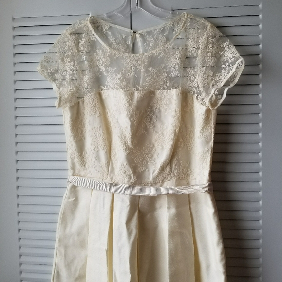NWT Taylor White Dress - Picture 2 of 7